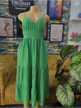 Forever 21 Green Tiered Maxi Dress with Spaghetti Straps